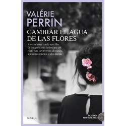 CAMBIAR EL AGUA DE LAS FLORES