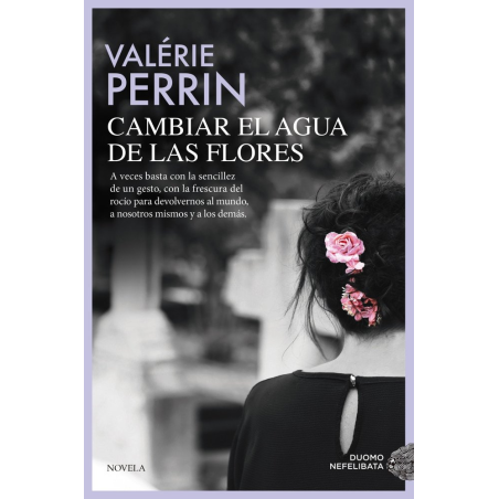 CAMBIAR EL AGUA DE LAS FLORES
